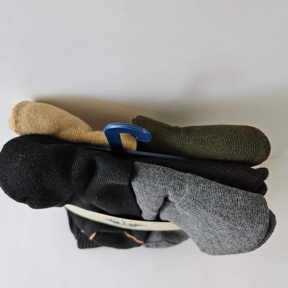 Dockers Cushioned Crew Socks Mens Sz 6-12.5 NEW 6 Pairs - Breathable Knit